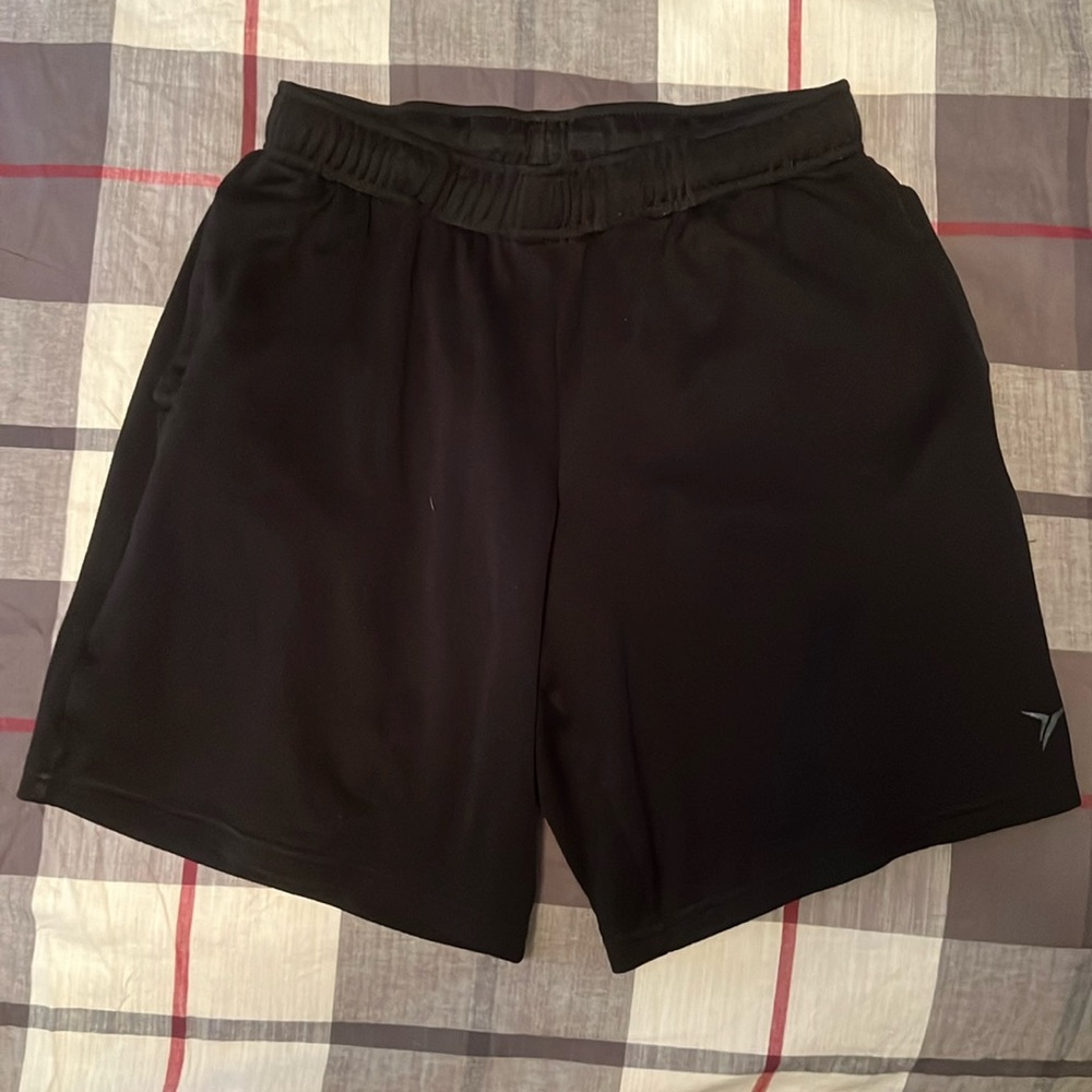 Old Navy Go-Dry Men’s Shorts